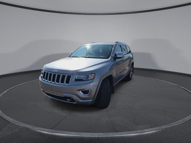 2014 Jeep Grand Cherokee OVERLAND - Navigation in Cars & Trucks in Lethbridge - Image 4