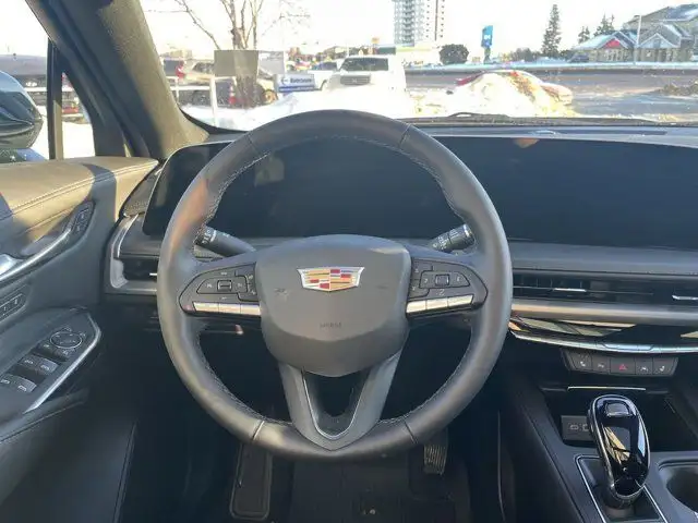 2025 Cadillac XT4 AWD Premium Luxury in Cars & Trucks in Edmonton - Image 26