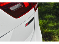 Pre-Owned. Visit us today at Hyundai Pembroke and check out this 2021 Volkswagen Tiguan Highline, St... (image 9)