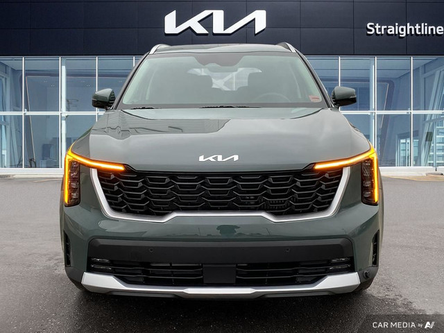2025 Kia SORENTO PHEV EX Plug-In Hybrid Power, Three-Row Seating in Cars & Trucks in Medicine Hat - Image 2