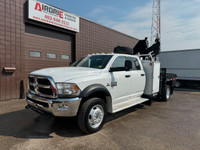 - 2013 Dodge RAM 5500 HD SLT Picker Truck - 6.7L I6 Diesel - 287, 675 KM - 6FT Bed - HIAB 077 Crane... (image 1)