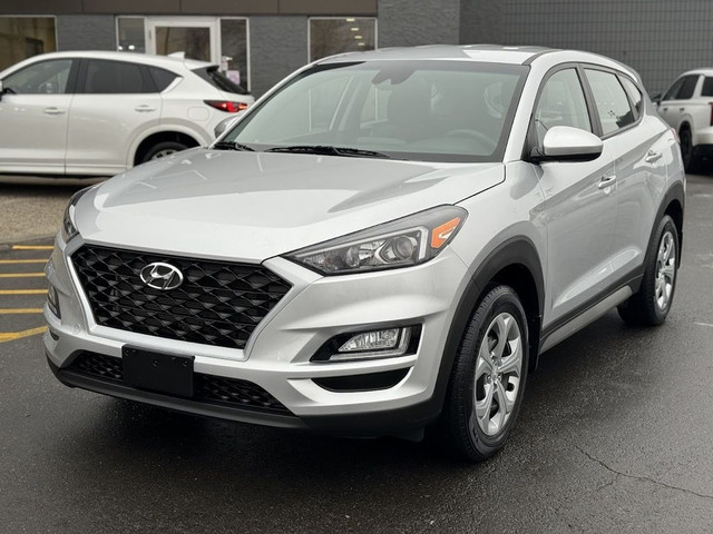  2019 Hyundai Tucson ESSENTIAL w/ BACK-UP CAM / AUTOMATIC / LOW  in Cars & Trucks in Calgary - Image 3