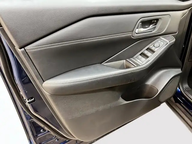 2024 Nissan Rogue SV PREMIUM CUIR TOIT PANO 4RM in Cars & Trucks in Laval / North Shore - Image 26