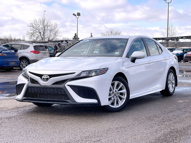 2021 Toyota Camry in Cars & Trucks in Calgary