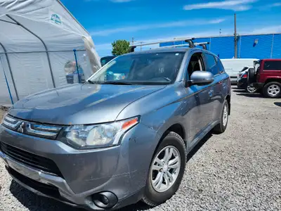GARANTIE 1 ANS CREDIT DIRECT EN LIGNE AU WWW.AUTO-INTERNET.CA WOW 2014 MITSUBISHI OUTLANDER V6 AWD T...
