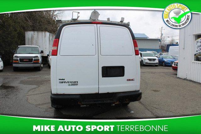 GMC Savana Cargo Van Traction arrière 2500 155 po 2011 à vendre in Cars & Trucks in Laval / North Shore - Image 4