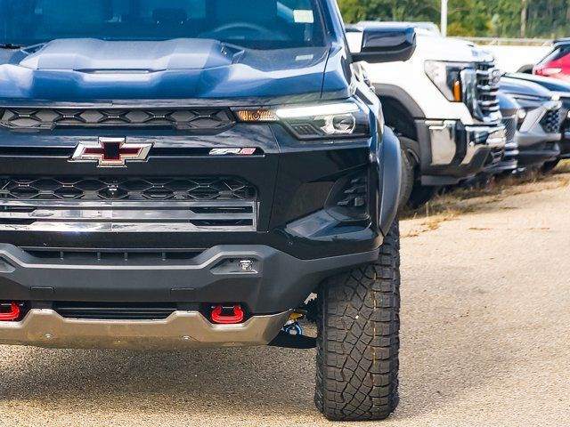 2025 Chevrolet Colorado 4WD ZR2 in Cars & Trucks in Edmonton - Image 4