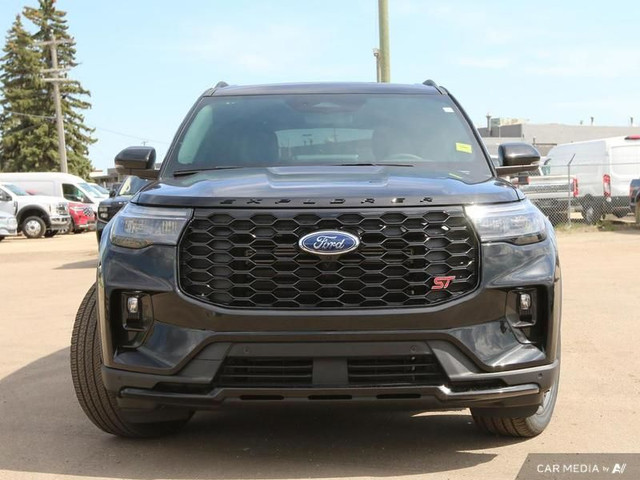 2025 Ford Explorer ST in Cars & Trucks in Edmonton - Image 2