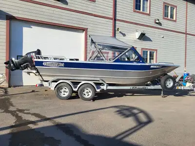 148.2H Suzuki 140hp Outboard Motor