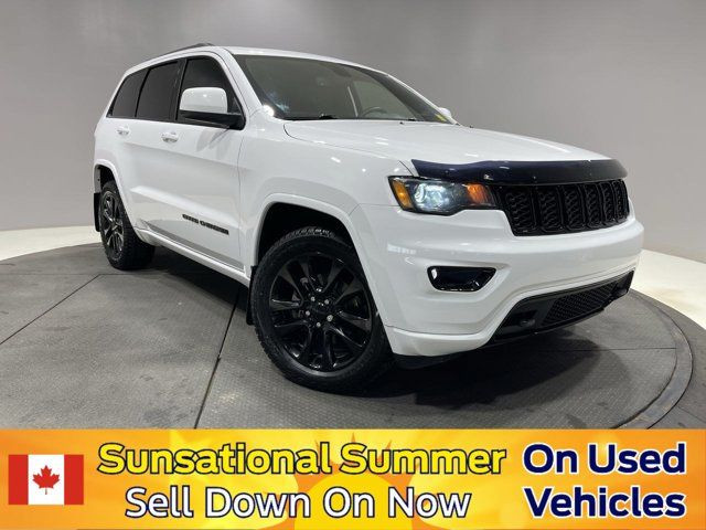 2019 Jeep Grand Cherokee Altitude - CLEAN CARFAX - ONE OWNER in Cars & Trucks in Strathcona County