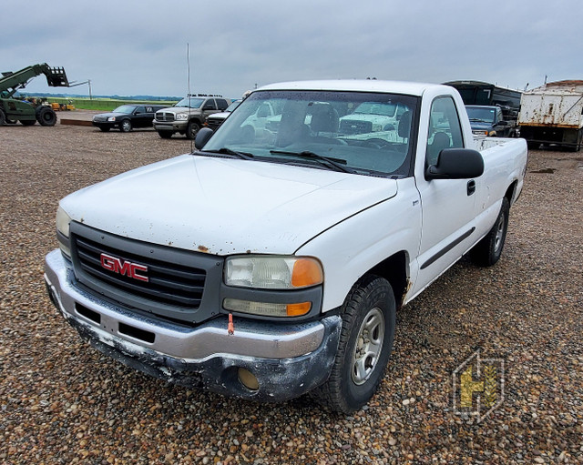 GMC Sierra 1500 in Cars & Trucks in Edmonton - Image 3