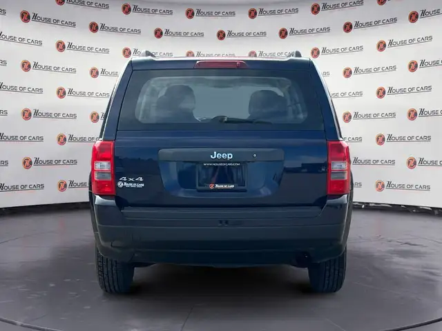 2012 Jeep Patriot 4WD 4dr Sport in Cars & Trucks in Calgary - Image 6