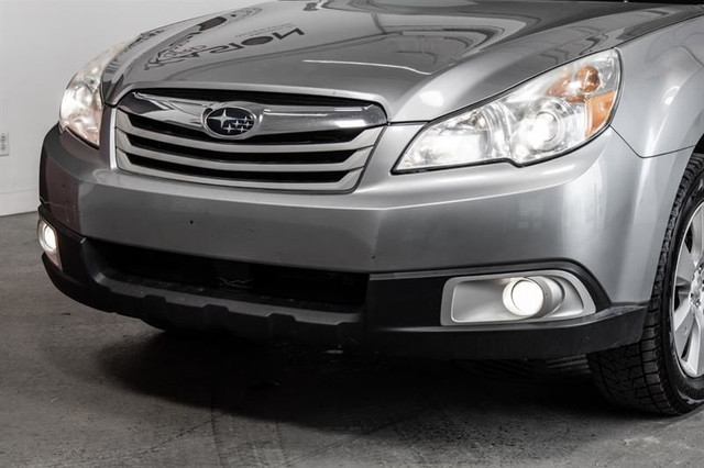 Subaru Outback Limited CUIR TOIT - Automatique 2011 in Cars & Trucks in Laval / North Shore - Image 4