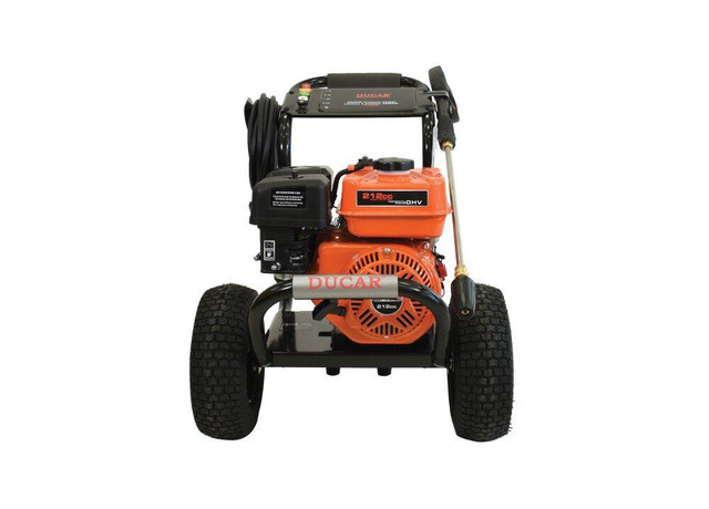 Ducar Pressure Washer in Farming Equipment in Peterborough - Image 3