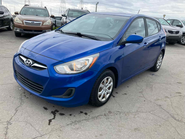 2013 Hyundai Accent GL * AUTOMATIQUE - ÉCONOMIQUE * in Cars & Trucks in Laval / North Shore