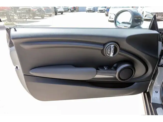 2018 MINI Cooper Hardtop COOPER | HEATED SEATS | SUNROOF | CLEAN in Cars & Trucks in Winnipeg - Image 19