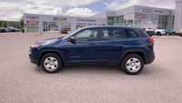 Four Wheel Drive. Cloth Interior. 5 Inch Touchscreen. Remote Start. Rear View Backup Camera. USB Inp... (image 5)