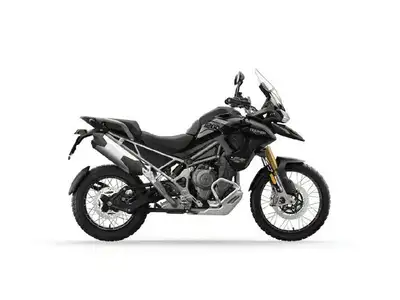 Free Aluminum Side Bags & ($1500 Cash Rebate Applied) or Finance for $26495 @ 3.99% for 36 months, 5...