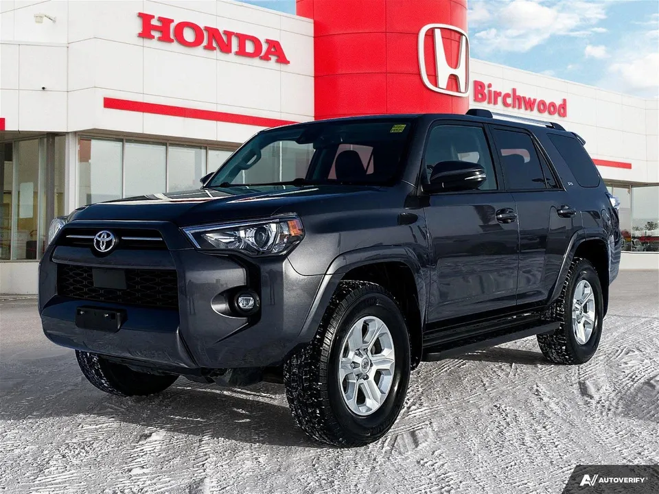 2022 Toyota 4Runner 4WD 7 Pass | Leather | Navigation