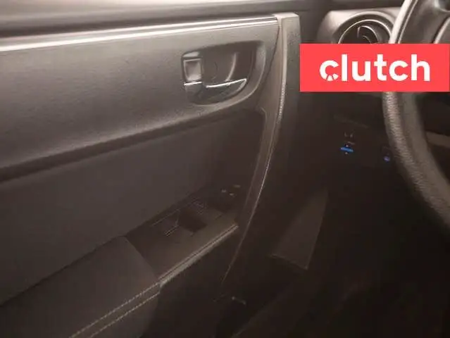 2017 Toyota Corolla LE w/ Heated Front Seats, Rearview Cam, Blue dans Autos et camions dans Ville de Toronto - Image 21