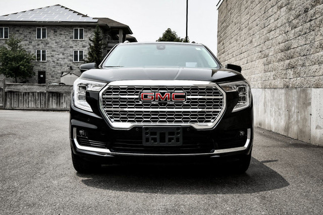 2023 GMC Terrain Denali • SUNROOF • HUD • BOSE AUDIO • COOLED LE in Cars & Trucks in Kingston - Image 4