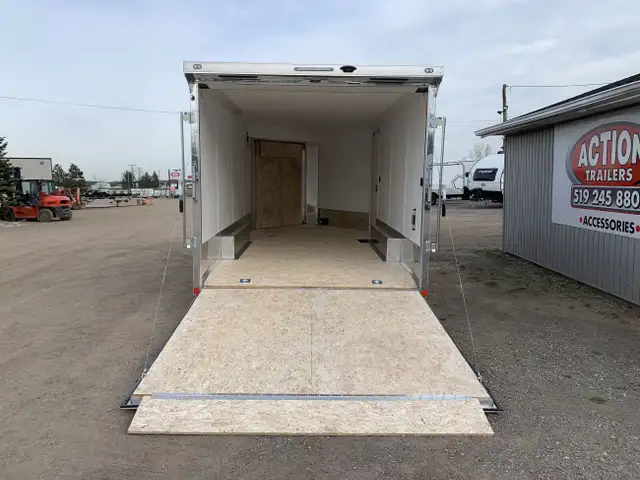 2025 LEGACY SERIES LEGACY 8.5' WIDE DRIVE IN/DRIVE OUT MULTI-SPO in Cargo & Utility Trailers in Hamilton - Image 4