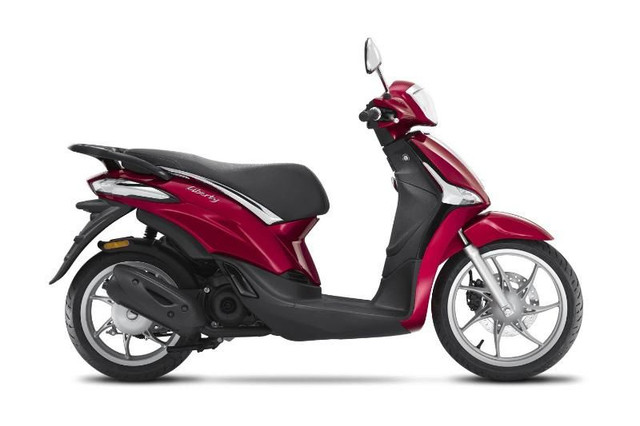 2023 PIAGGIO Liberty 150 iGet in Scooters & Pocket Bikes in Saguenay