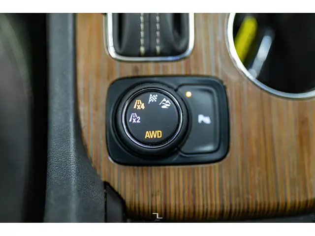 2019 GMC Acadia AWD SLE PSeat BCam in Cars & Trucks in Calgary - Image 22