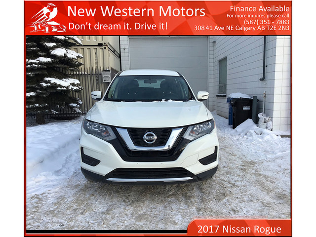  2017 Nissan Rogue AWD S/ LOW KMS! ACTIVE STATUS! in Cars & Trucks in Calgary - Image 3