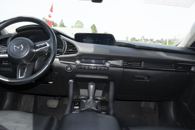 2021 MAZDA 3 PREFERRED in Cars & Trucks in Oshawa / Durham Region - Image 4