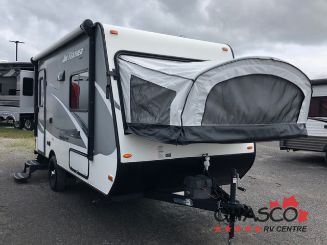 2016 Jayco Jay Feather SLX 16XRB in Travel Trailers & Campers in Oshawa / Durham Region
