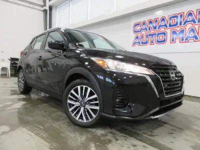 CLEAN CARFAX, ACCIDENT-FREE! JUST 11,000 KM ON THIS GORGEOUS BLACK KICKS SV, LOADED WITH AIR CONDITI...
