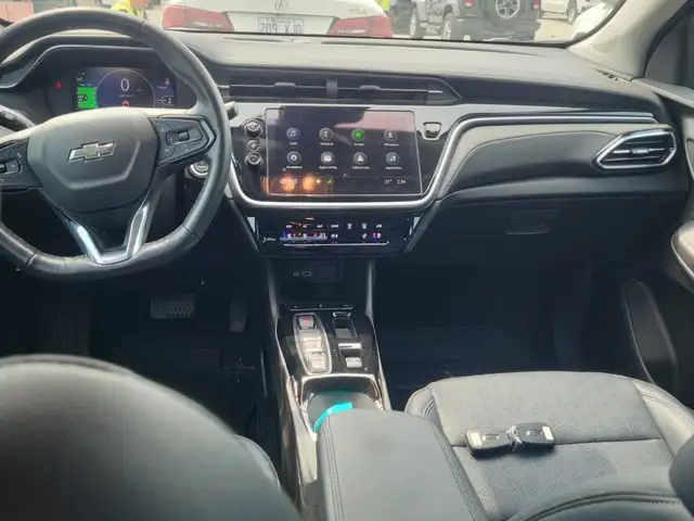 2023 Chevrolet BOLT EUV 2LT EDITION GRANDE EXPEDITION SIEGE EN C in Cars & Trucks in City of Montréal - Image 7