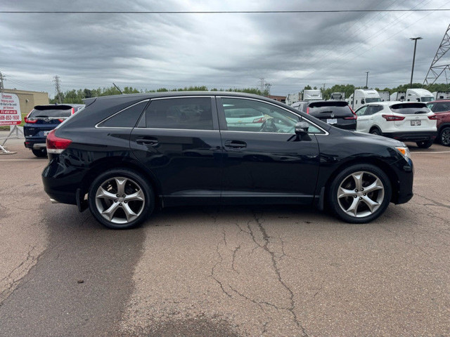 2016 Toyota Venza - $239 B/W in Cars & Trucks in Moncton - Image 4