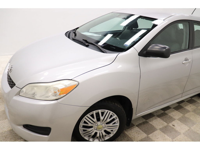  2012 Toyota Matrix 1.8L, CLIMATISATION, CRUISE, TRES PROPRE in Cars & Trucks in Longueuil / South Shore - Image 3