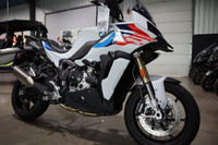 2022 BMW S1000XR White