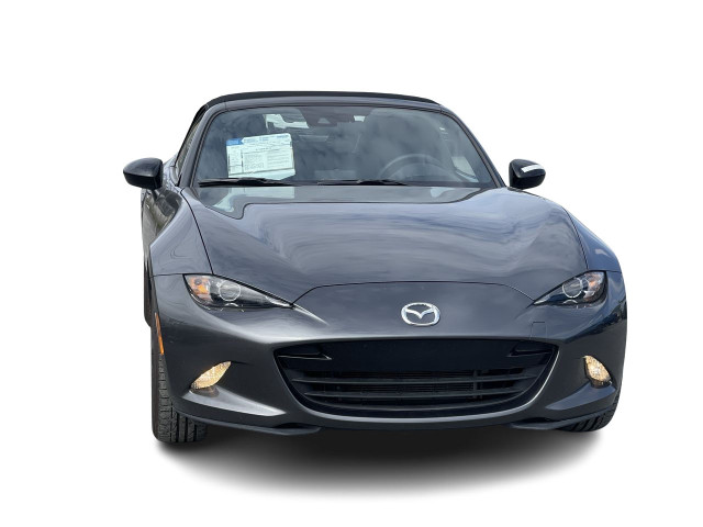 2023 Mazda MX-5 GS + DECAPOTABLE + CAMERA + CRUISE + BLUETOOTH + in Cars & Trucks in City of Montréal - Image 2