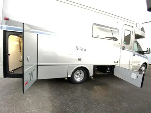 2025 Winnebago View 24T in RVs & Motorhomes in Abbotsford - Image 46