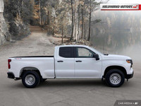 Engine: Gas V8 5.3L L/100Km City: 16.8 L/100Km Hwy: 12.4 Safety Equipment Daytime Running Lamps with... (image 5)