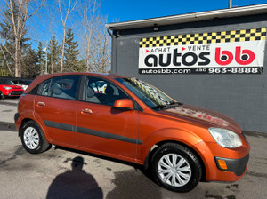 2007 Kia Rio Hatchback ( AUTOMATIQUE - 177 000 KM )