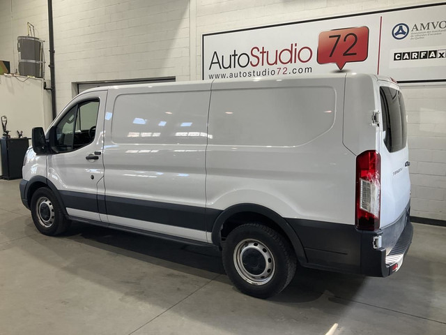 Ford Transit Cargo Van T-150 130 in Cars & Trucks in Laval / North Shore - Image 2