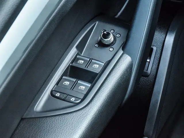 2023 Audi Q5 Komfort | Leather | Navigation | Heated Seats in Cars & Trucks in Windsor Region - Image 16