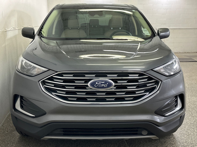 2022 Ford Edge SEL SEL/AWD/BIGSCREEN/REMSTRT/DIRECT OFF 1 OWN... in Cars & Trucks in Belleville - Image 3