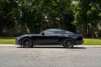 2024 Ford Mustang EcoBoost Premium It delivers a perfect blend of turbocharged performance, comfort,... (image 4)
