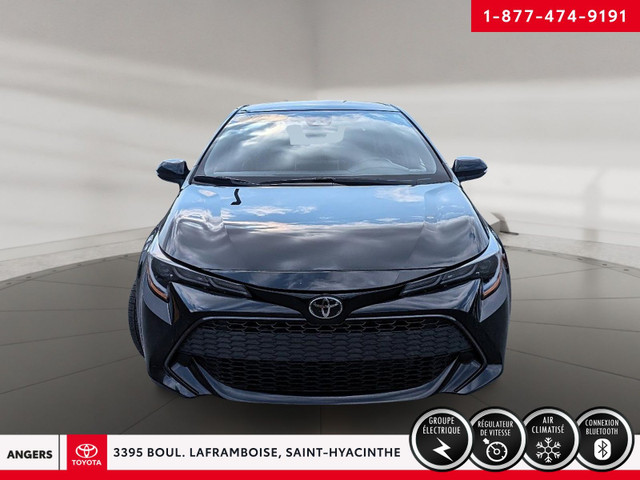 2022 Toyota Corolla Hatchback in Cars & Trucks in Saint-Hyacinthe - Image 2