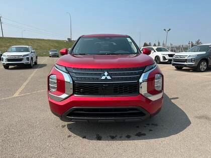 2024 Mitsubishi Outlander ES in Cars & Trucks in Calgary - Image 2