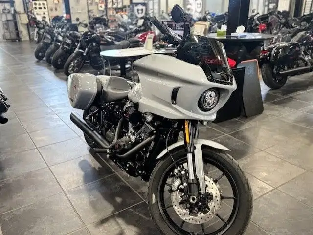 2025 Harley-Davidson Low Rider ST in Street, Cruisers & Choppers in Sudbury - Image 5