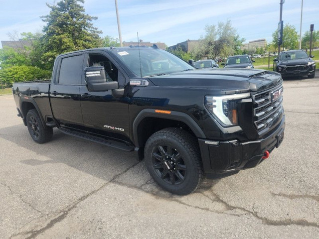 2025 GMC Sierra 2500HD AT4 in Cars & Trucks in Mississauga / Peel Region - Image 3