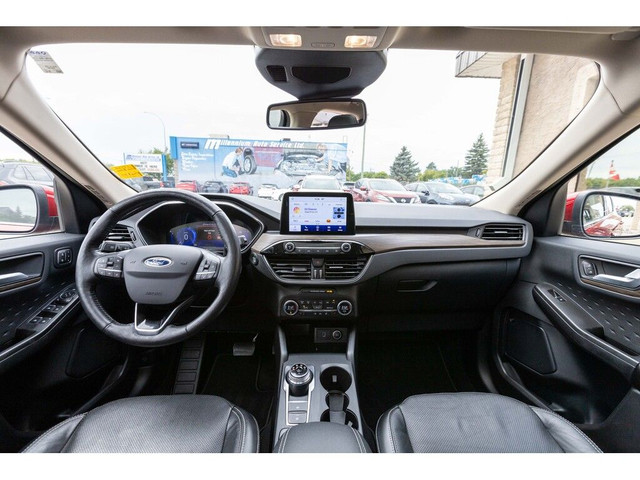 2020 Ford Escape TITANIUM HYBRID AWD | PANORAMIC SUNROOF | LEATH in Cars & Trucks in Winnipeg - Image 3