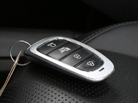 Just arrived! Freshly certified and Low Kms! Panoramic Sunroof, Remote Start, Complementary 1 year B... (image 4)